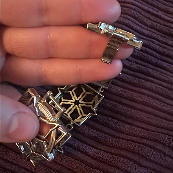 2 Elegant Silver Bracelets for Women - Picture 4 of 4